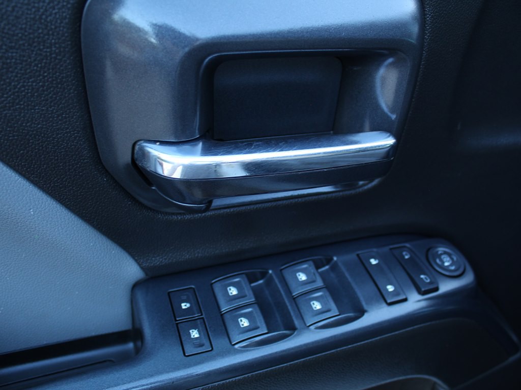 2018 GMC Sierra Image 15