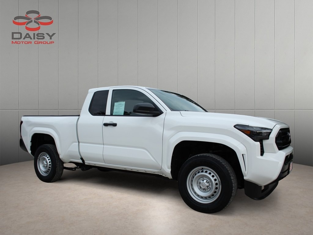 2024 Toyota Tacoma Image 3