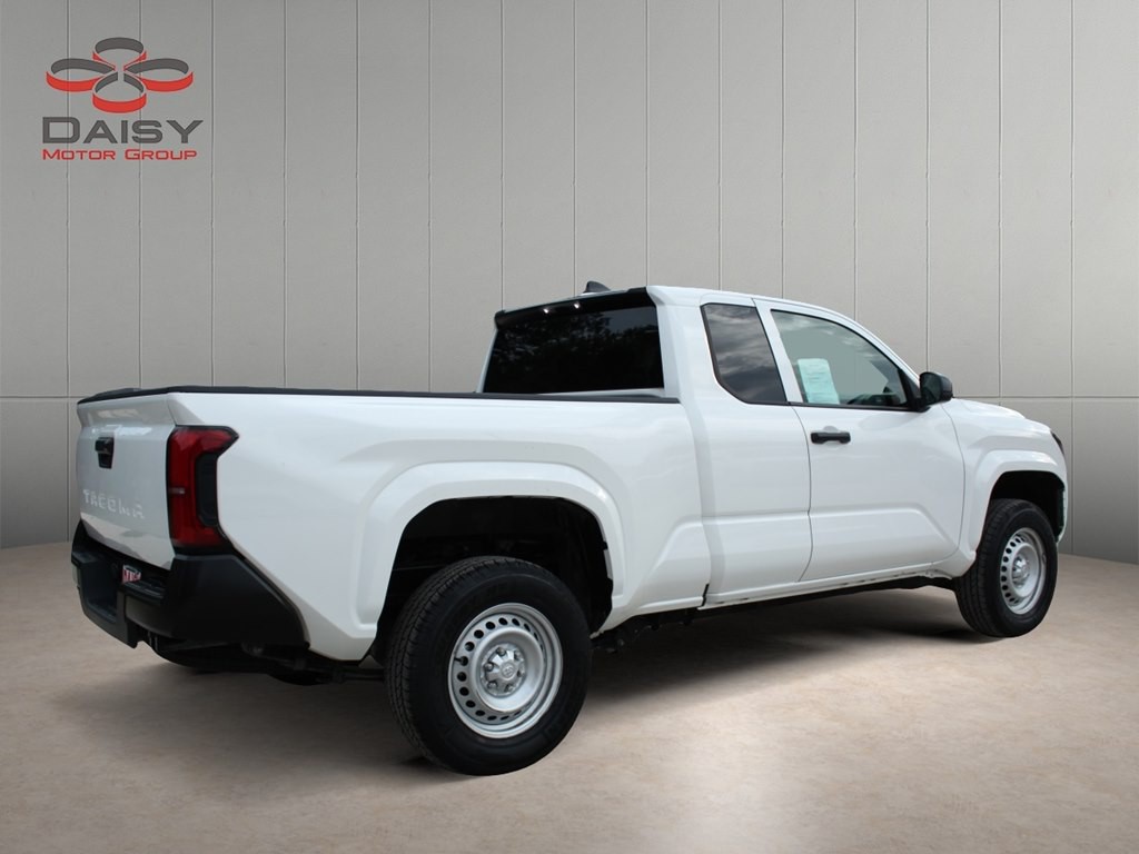 2024 Toyota Tacoma Image 5
