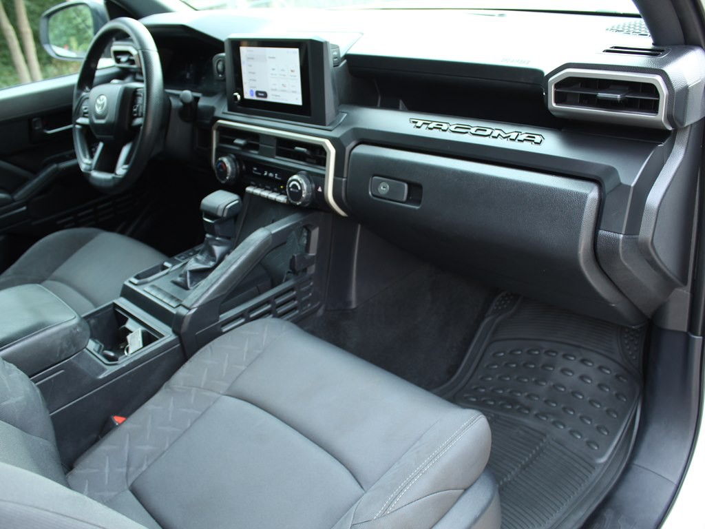 2024 Toyota Tacoma Image 12