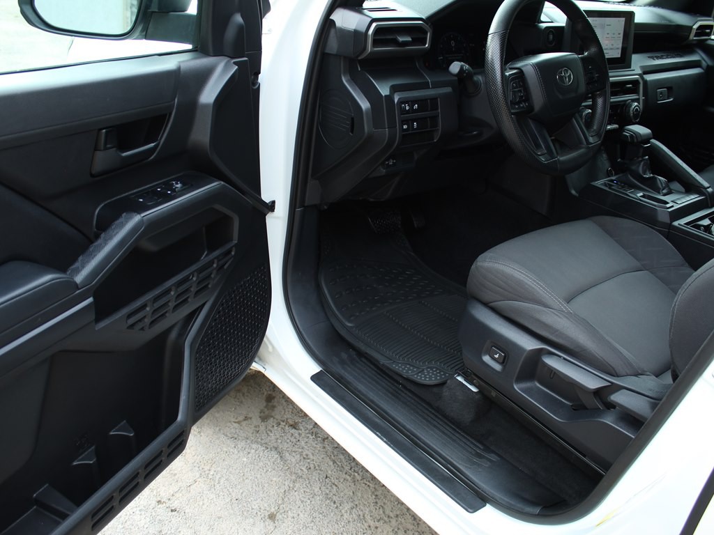 2024 Toyota Tacoma Image 14