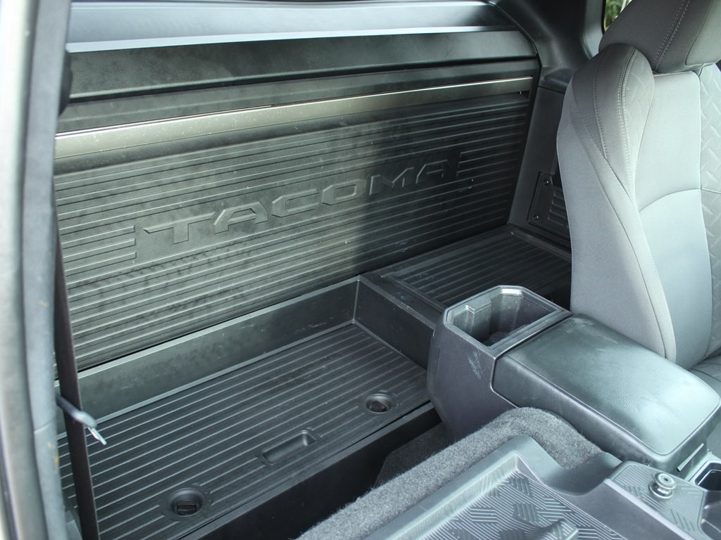 2024 Toyota Tacoma Image 19