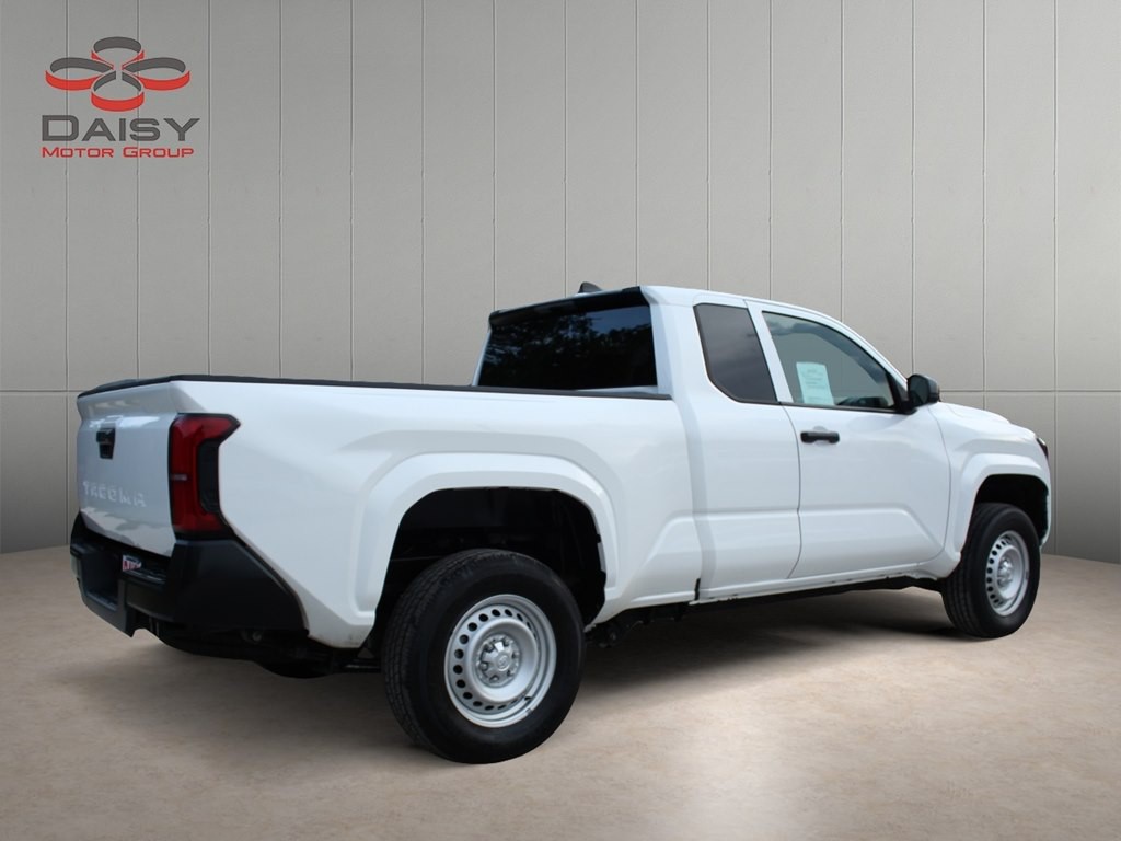 2024 Toyota Tacoma Image 5