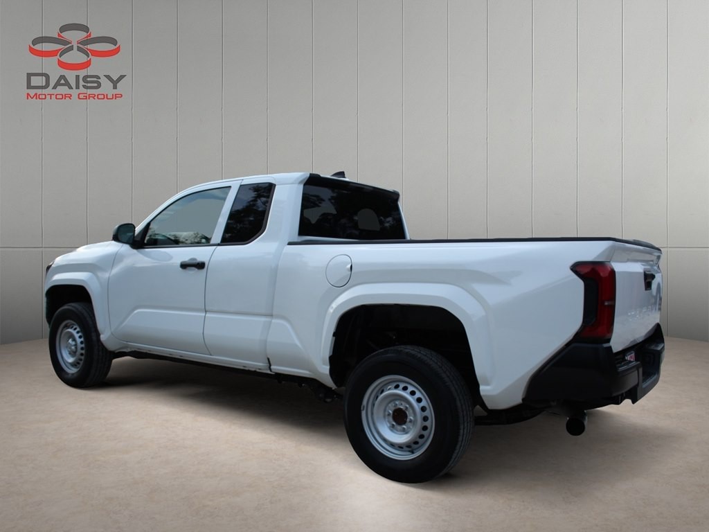 2024 Toyota Tacoma Image 7