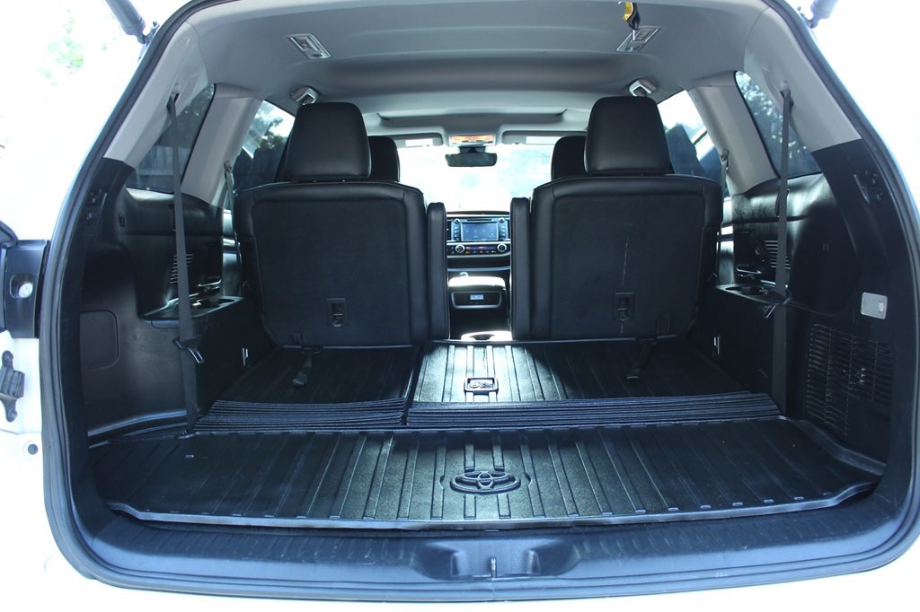 2017 Toyota Highlander Image 21