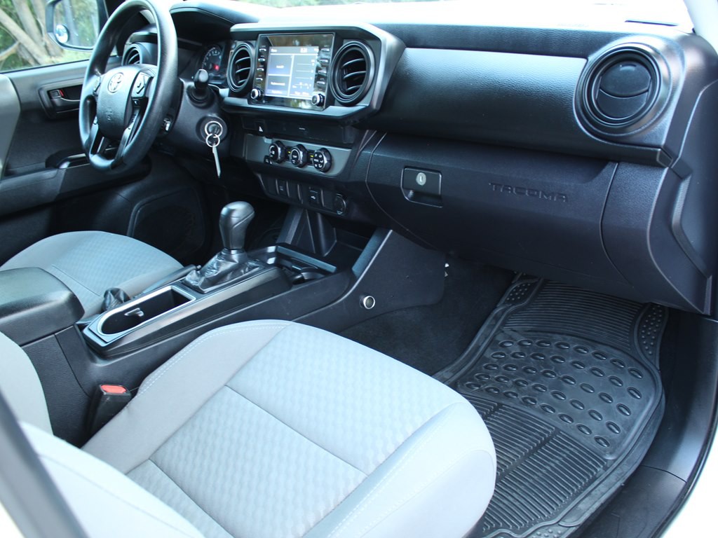 2021 Toyota Tacoma Image 14