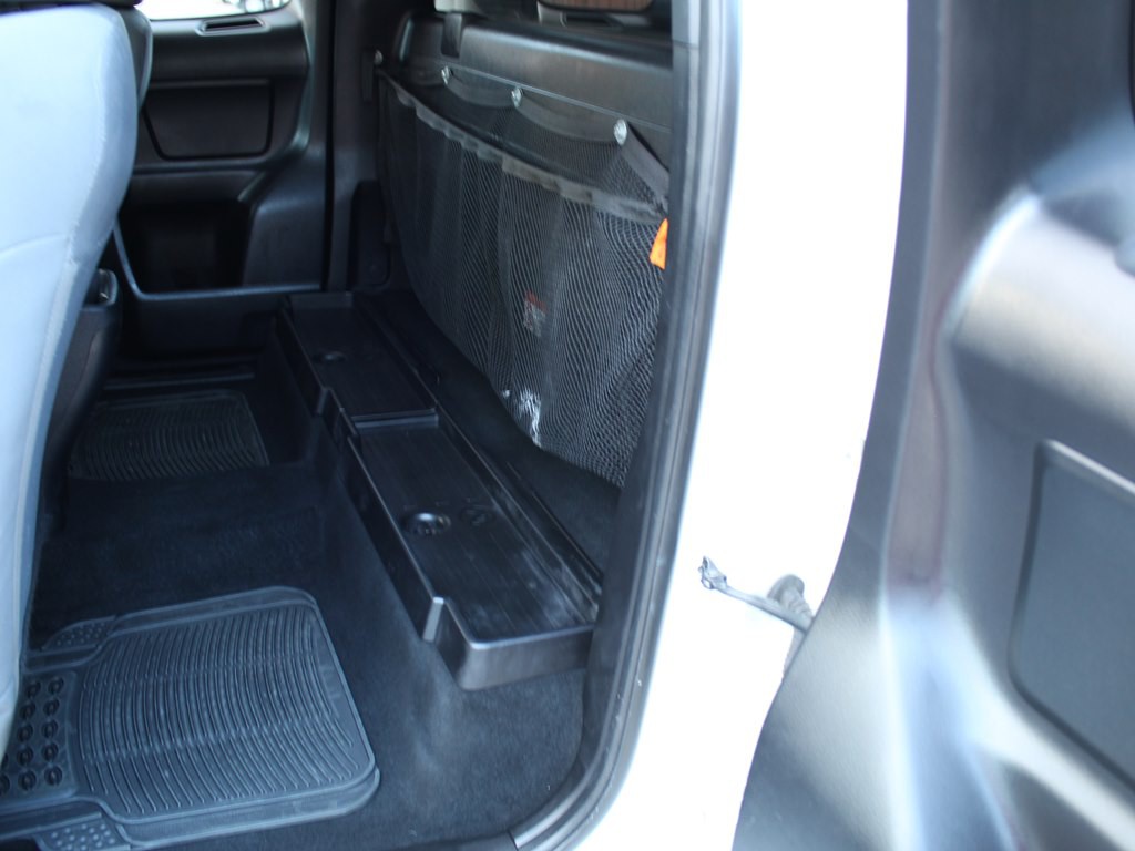 2021 Toyota Tacoma Image 19