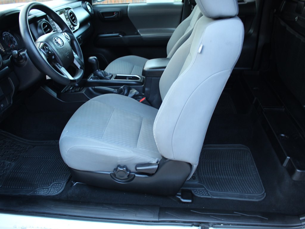 2021 Toyota Tacoma Image 20