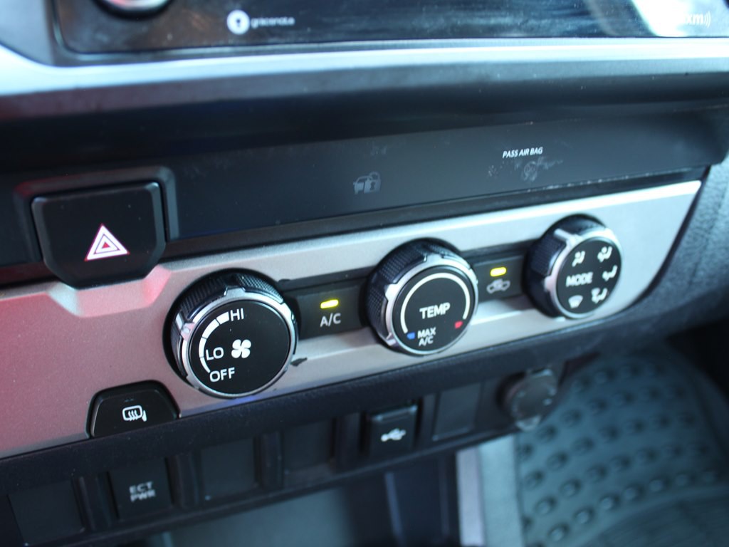 2021 Toyota Tacoma Image 27