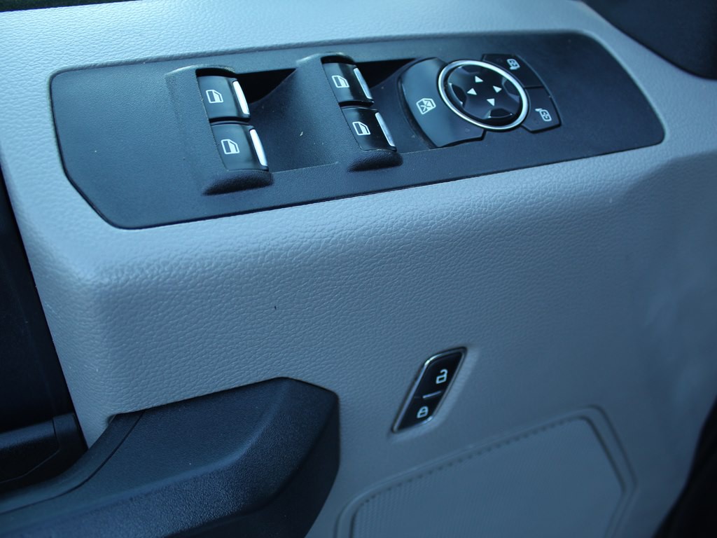 2022 Ford F-250 Image 15