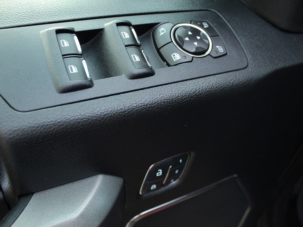 2016 Ford F-150 Image 18