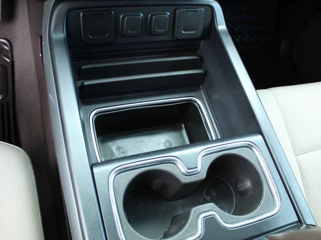 2018 Chevrolet Silverado 1500 Image 28