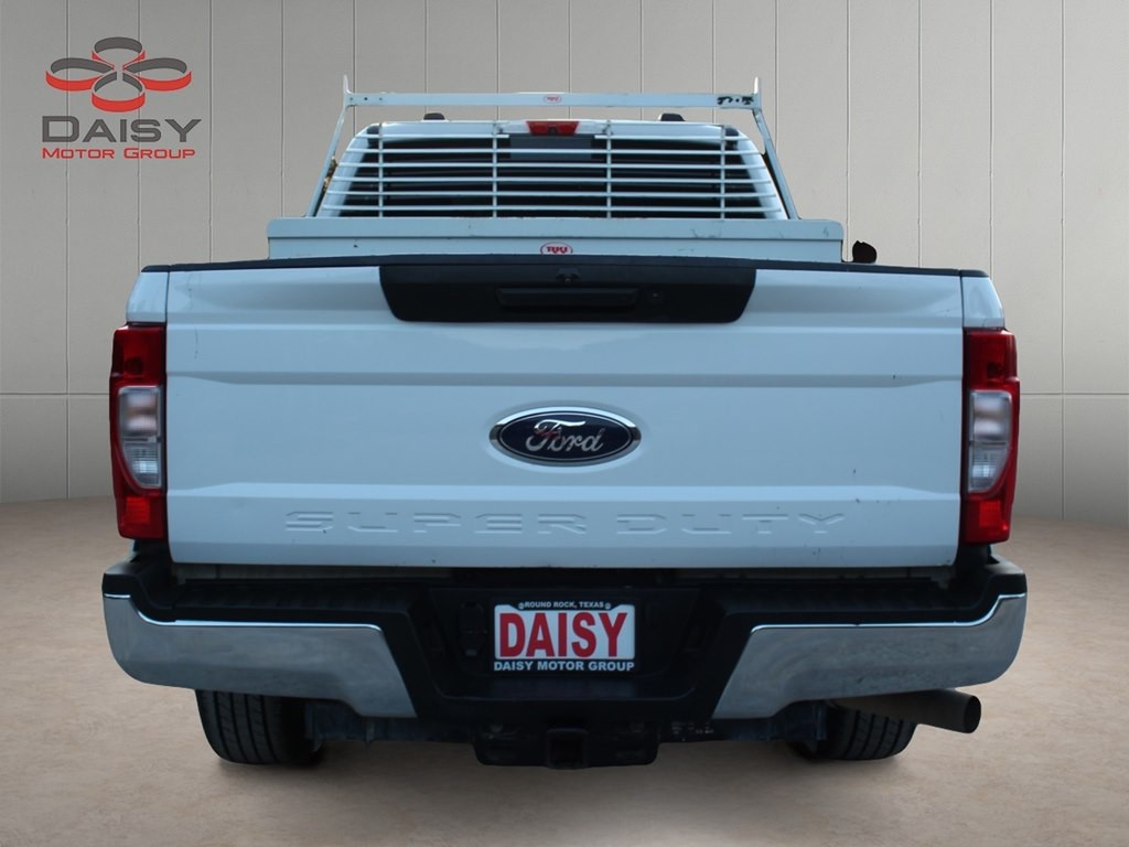 2022 Ford F-250 Image 6