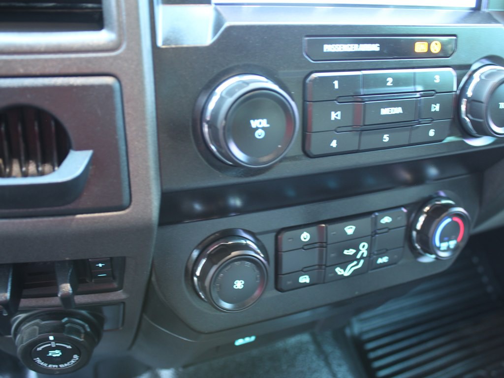 2022 Ford F-250 Image 28