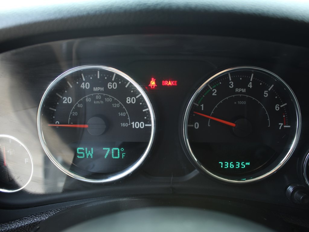 2015 Jeep Wrangler Image 17