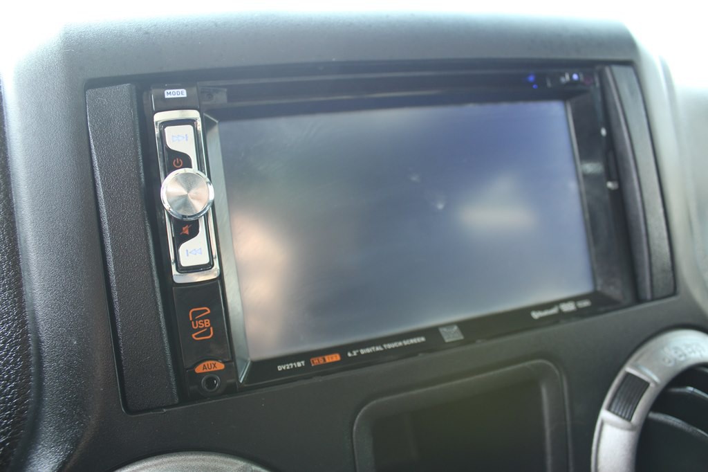 2015 Jeep Wrangler Image 19