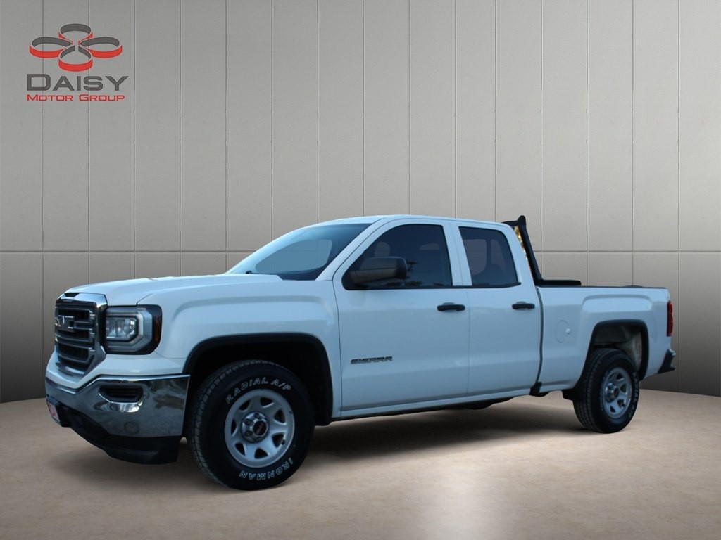 2018 GMC Sierra Image 1