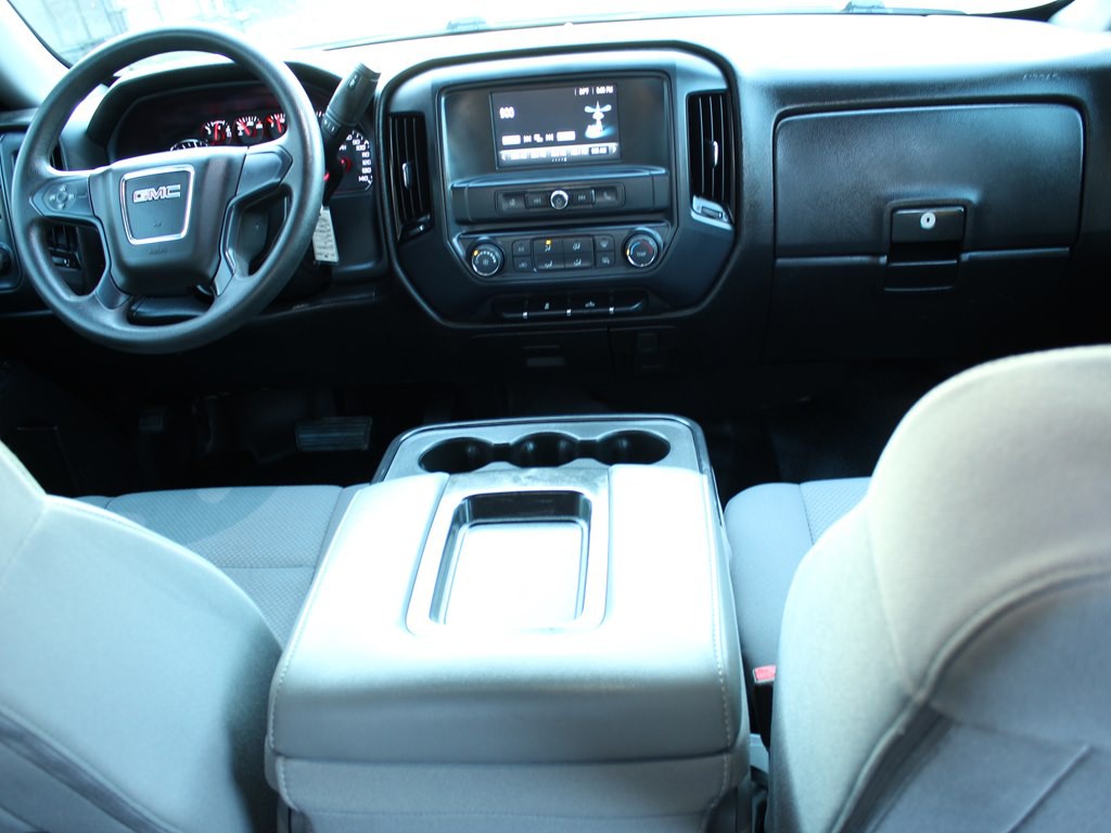 2018 GMC Sierra Image 13