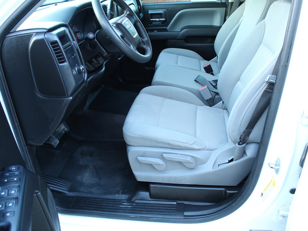 2018 GMC Sierra Image 16