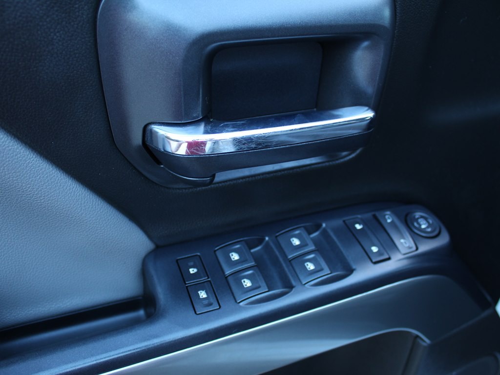 2018 Chevrolet Silverado 1500 Image 14