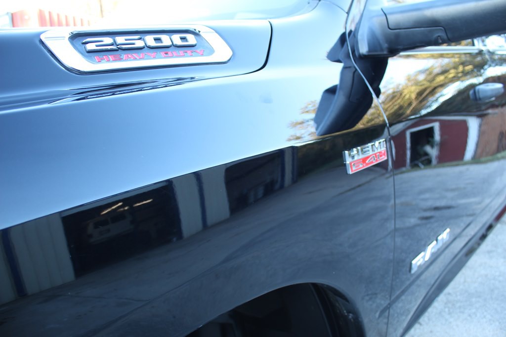 2021 RAM 2500 Image 9