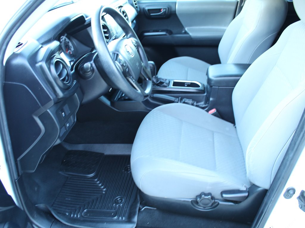 2022 Toyota Tacoma Image 18