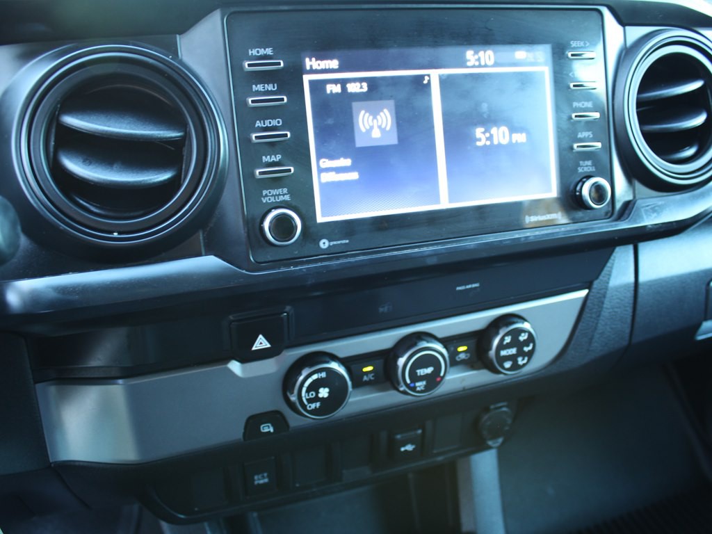 2022 Toyota Tacoma Image 28