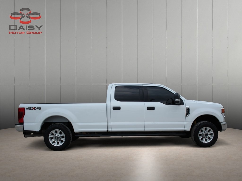 2022 Ford F-250 Image 4