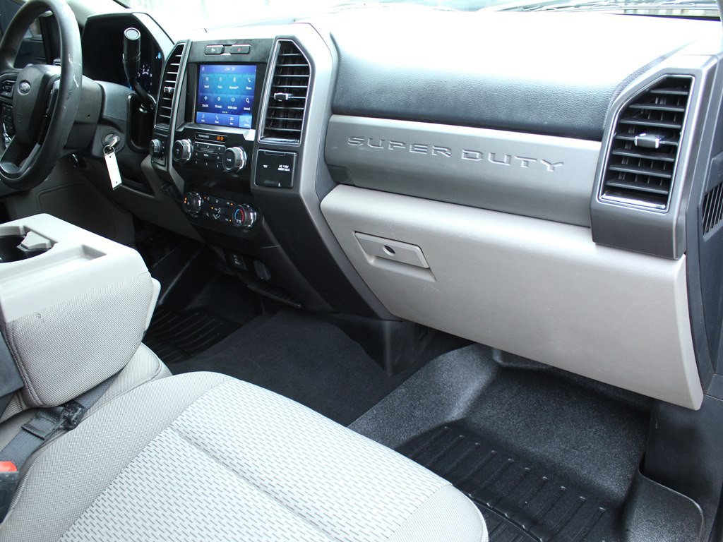 2022 Ford F-250 Image 13