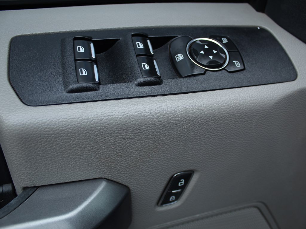 2022 Ford F-250 Image 15