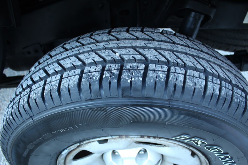 2016 Toyota Tacoma Image 9