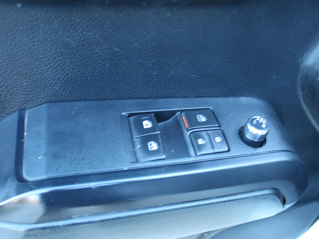 2016 Toyota Tacoma Image 14