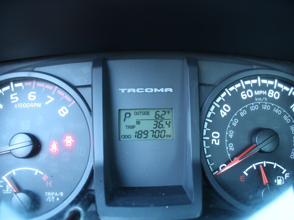 2016 Toyota Tacoma Image 20