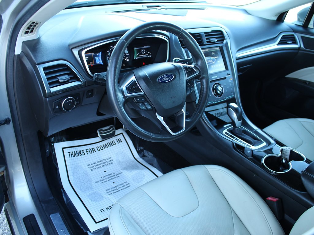 2015 Ford Fusion Image 12