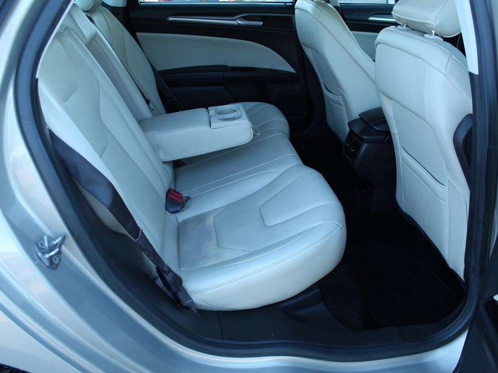 2015 Ford Fusion Image 21