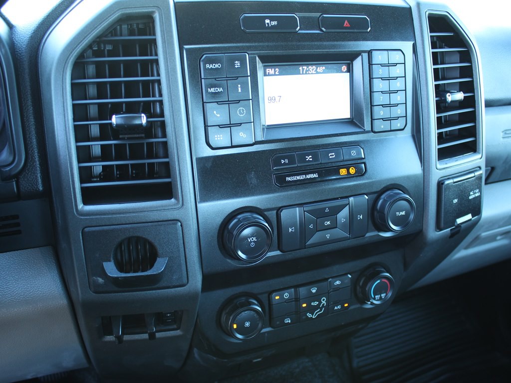 2021 Ford F-250 Image 27