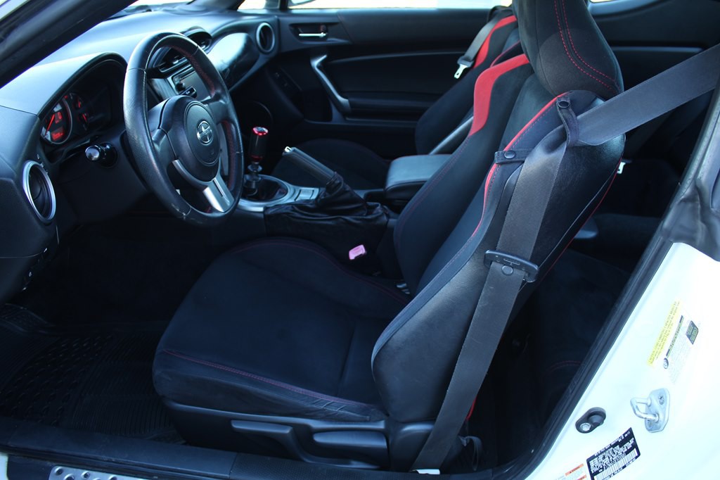 2014 Scion FR-S Image 14