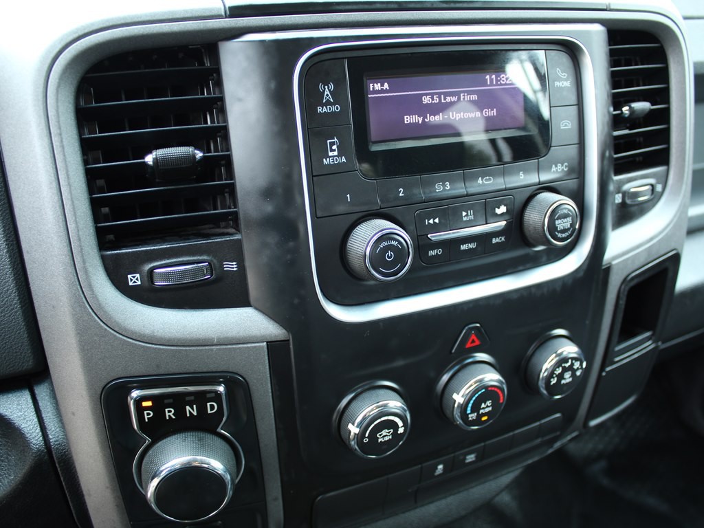 2018 RAM 1500 Image 27