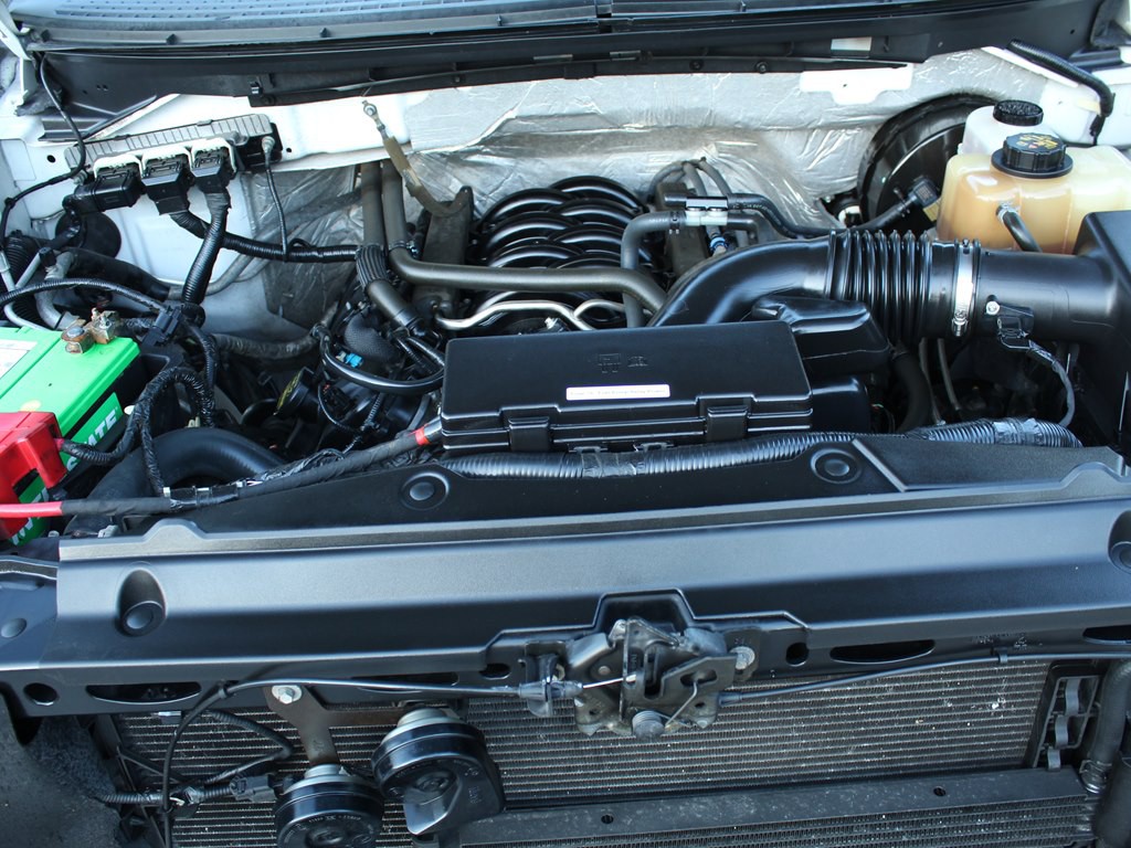 2013 Ford F-150 Image 30