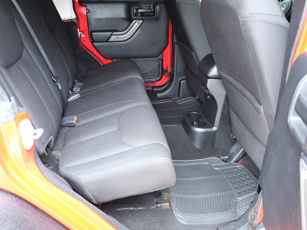 2016 Jeep Wrangler Unlimited Image 20