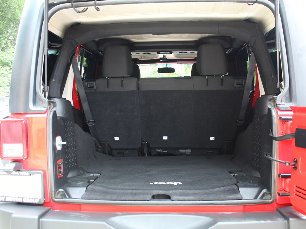 2016 Jeep Wrangler Unlimited Image 21