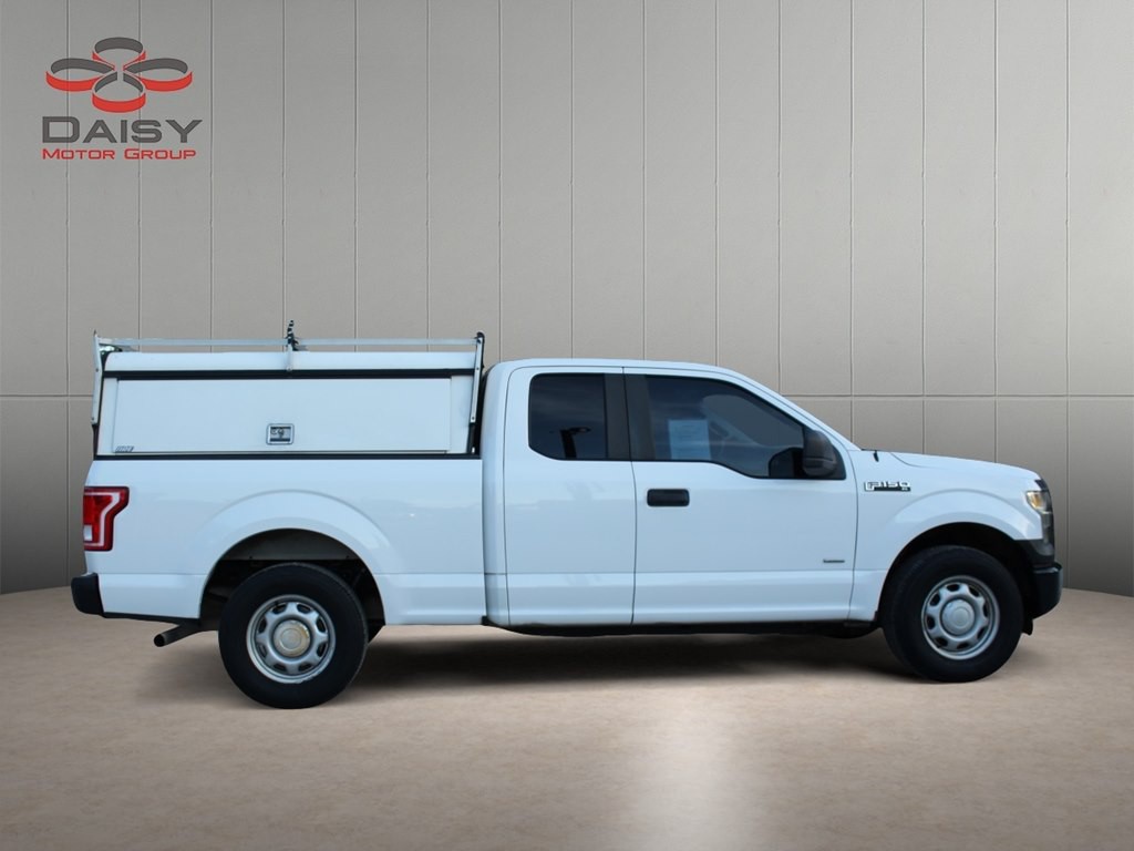 2015 Ford F-150 Image 4