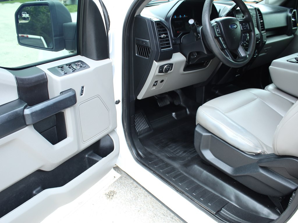 2016 Ford F-150 Image 16