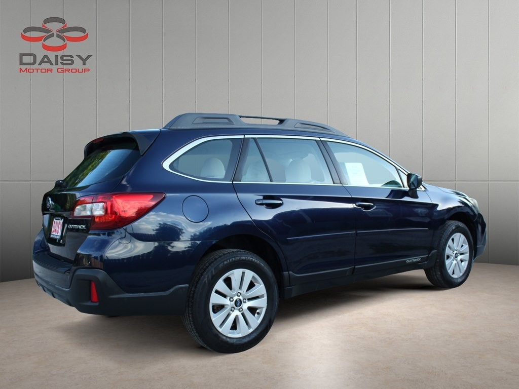 2018 Subaru Outback Image 5