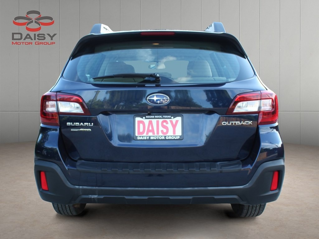 2018 Subaru Outback Image 6