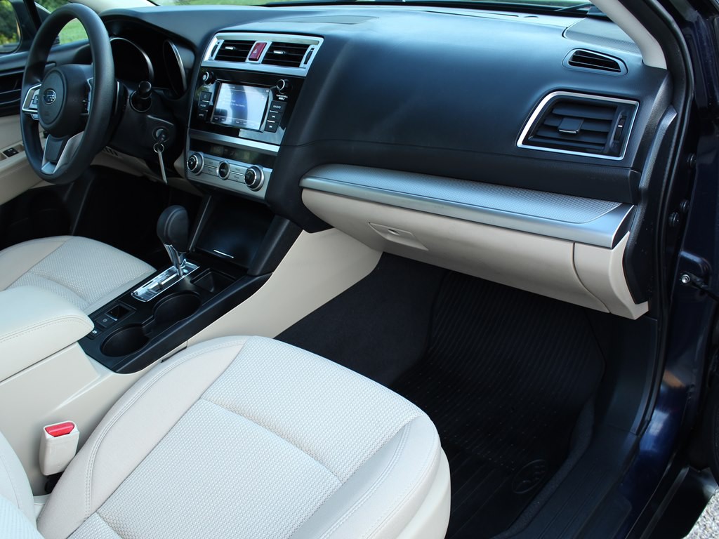 2018 Subaru Outback Image 12