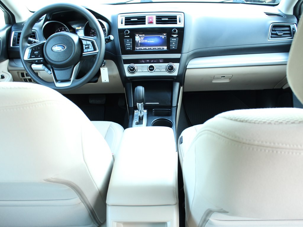 2018 Subaru Outback Image 13