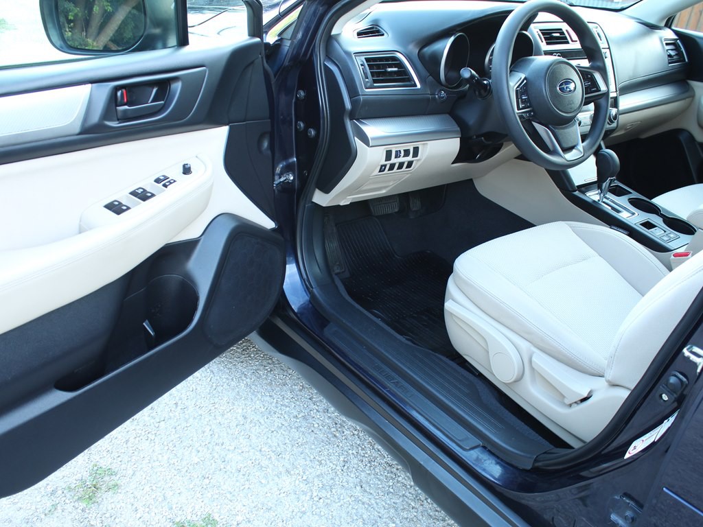 2018 Subaru Outback Image 15