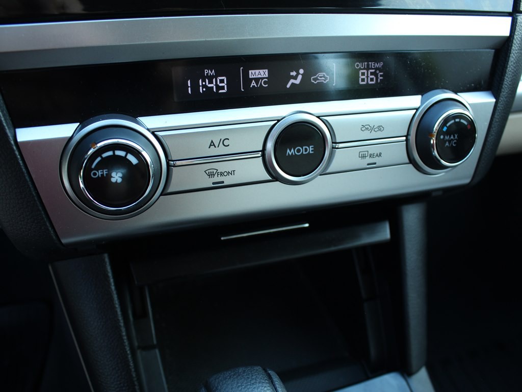 2018 Subaru Outback Image 26