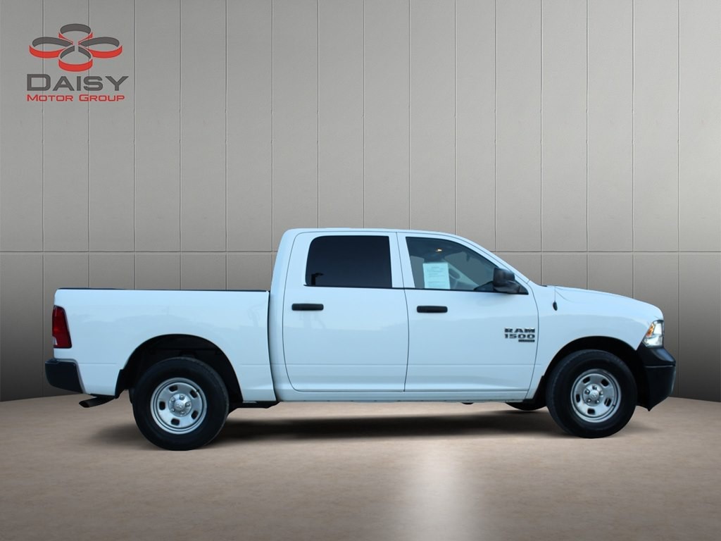 2019 RAM 1500 Image 4